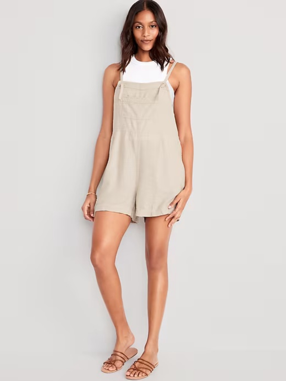 ISO - Old Navy Sleeveless Cami Linen-Blend Utility Romper in Large